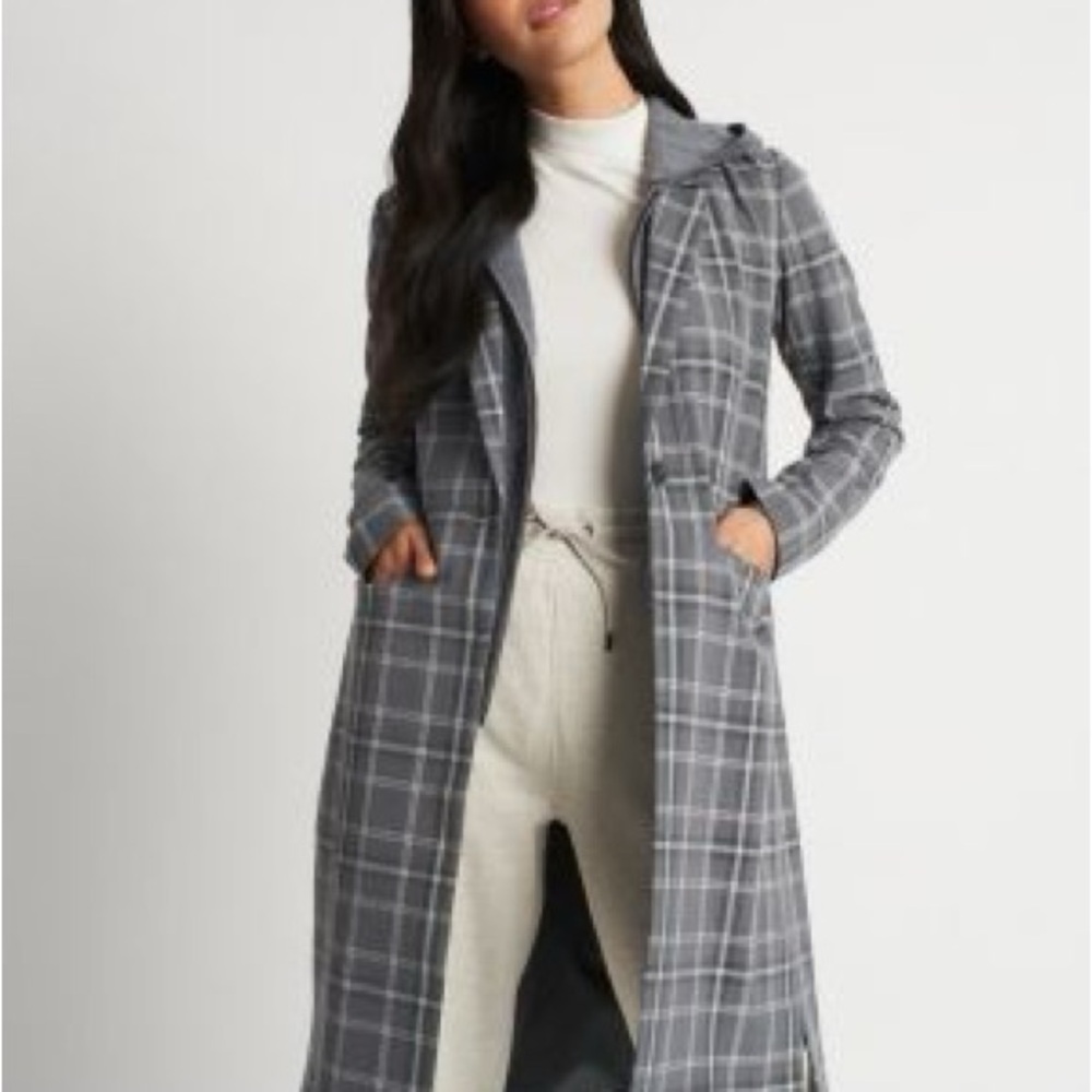 Kit and Ace Gray Plaid Coat